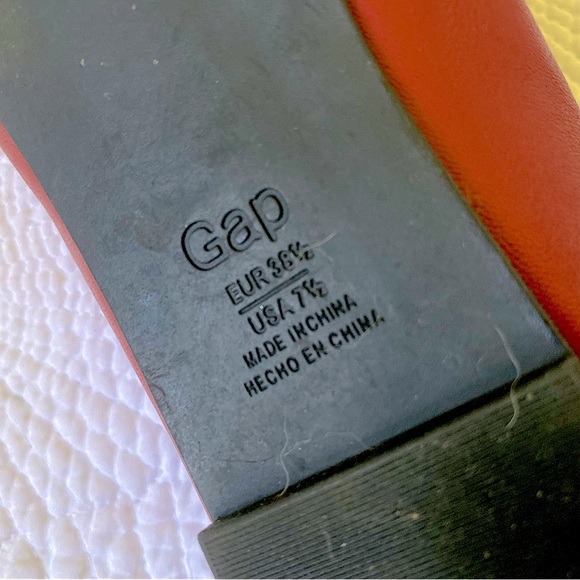 Gap Red Pointed Ballet Flats - Picture 5 of 5